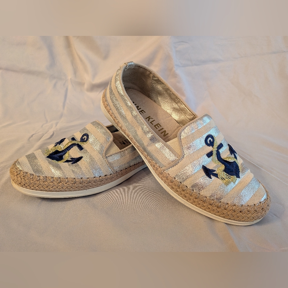 Anne Klein Nautical Slip-On Shoes - Blue and Gold Size 6 1/2